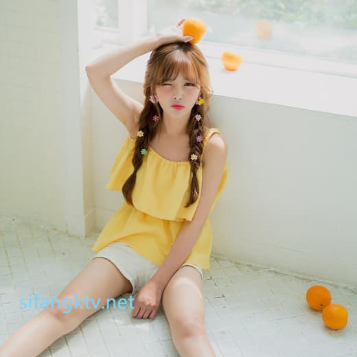 【2023-09-03】I'm pretty when I am naked !.m4v